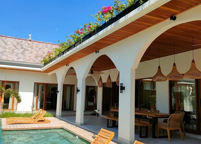 Villa Mersea -brand New Balangan -luxurious 4 Bdr With Huge Pool Jimbaran