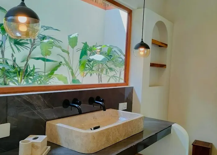 Mersea -brand New Balangan -luxurious 4 Bdr With Huge Pool Villa Jimbaran